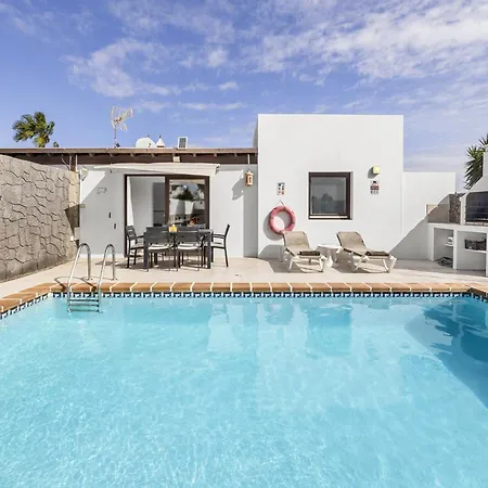 Villa Bezanilla - Vipvipvillas Playa Blanca  Exterior photo
