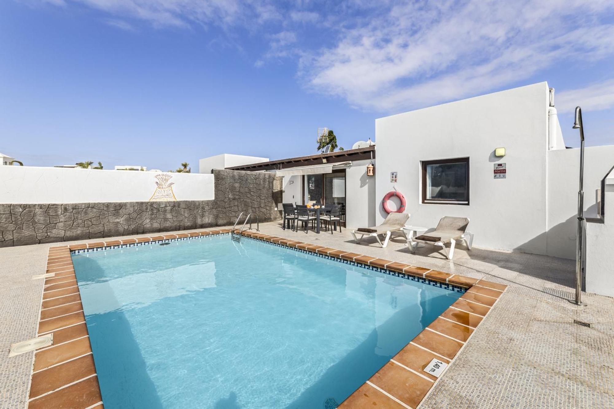 Bezanilla - Vipvipvillas *